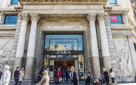 zara passeig de gracia.